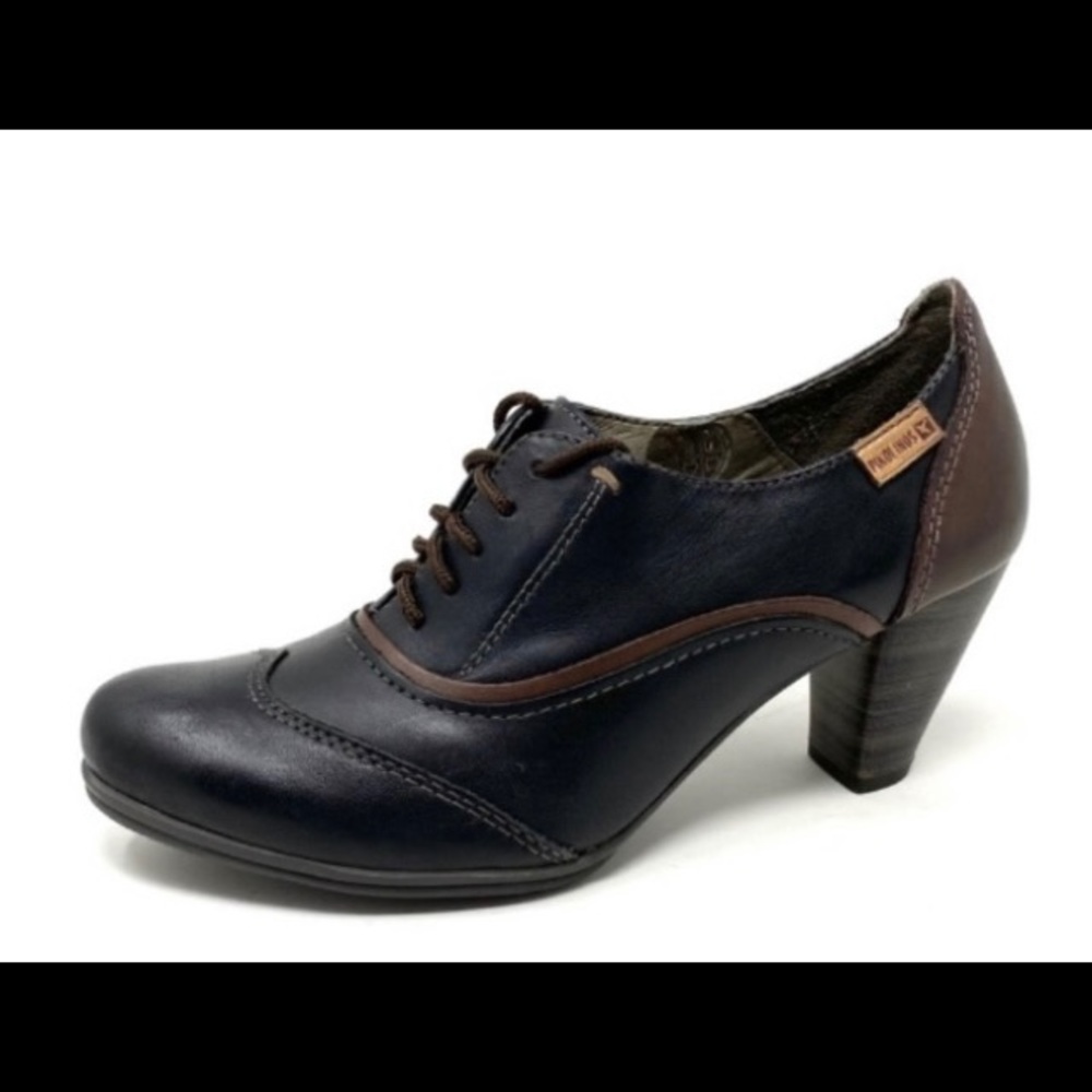 SPAIN, Pikolinos, genuine leather.